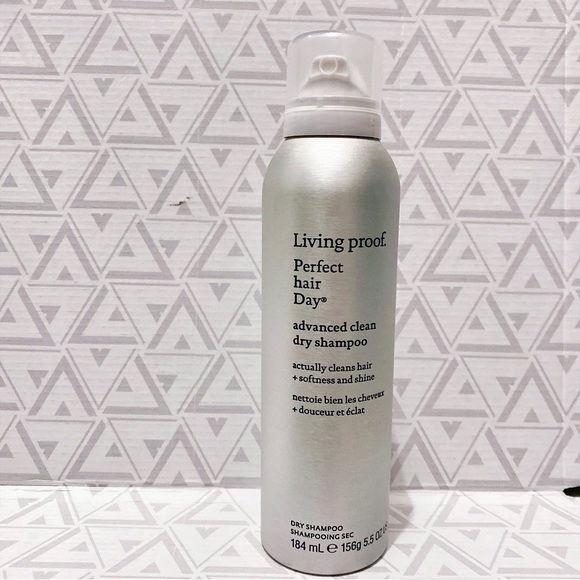 Living Proof Perfect hair Day (PhD) Advanced Clean Dry Shampoo - Picture 8 of 11